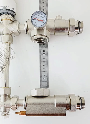 Смесительный узел  без насоса (VR208)  VIEIR (5)